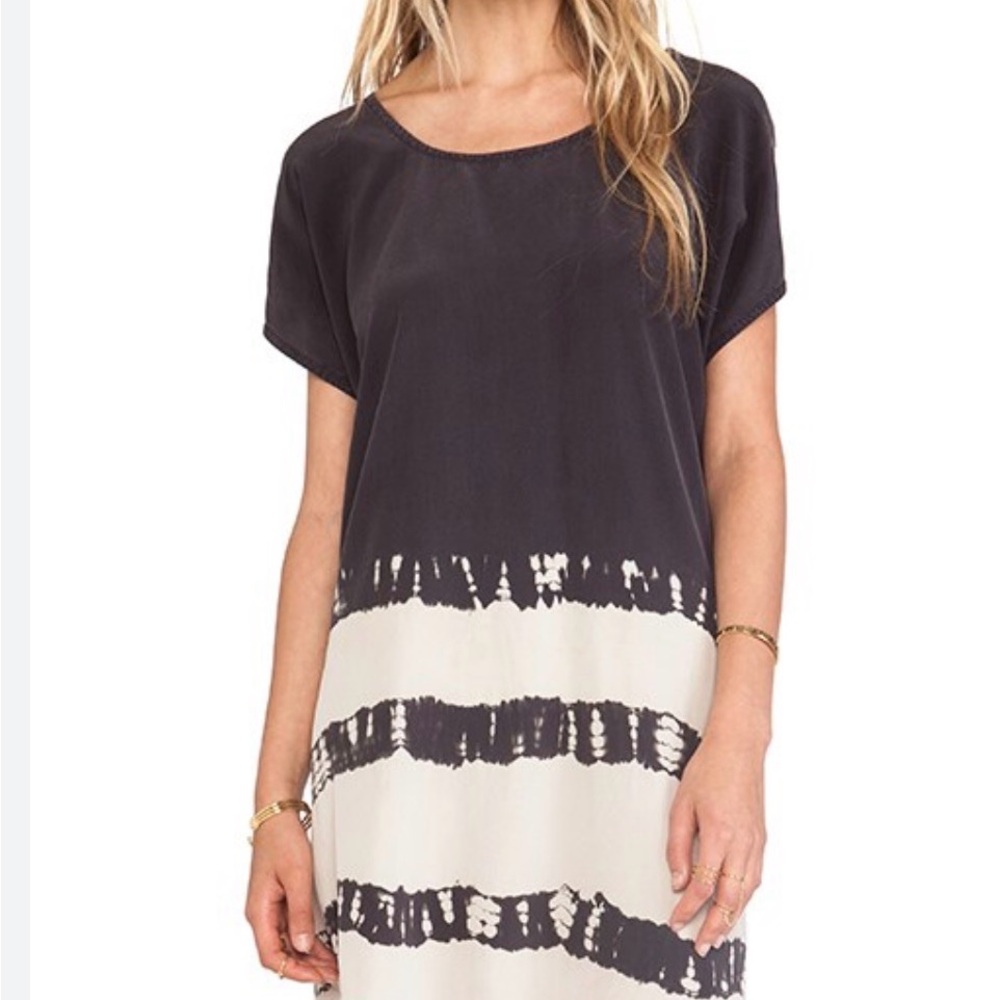 Women's Black and White Tie-Dye Top